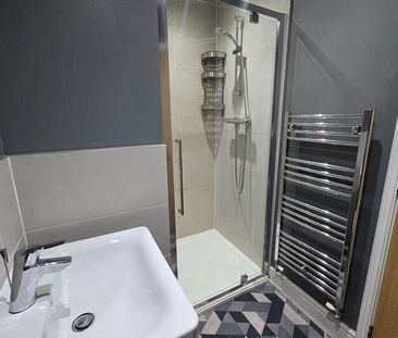 14 Howgate Drive, Eastfield, Scarborough - Photo 6