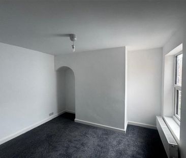 2 Bedroom Terraced To Let - Photo 6