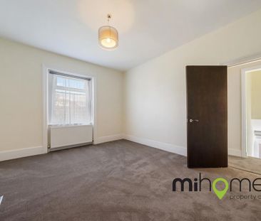 3 bedroom ground floor flat to rent - Photo 3
