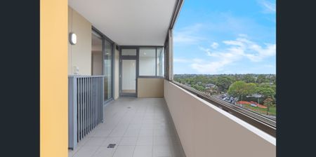 Spacious 1 Bedroom with Study Desk and Parking! - Photo 2