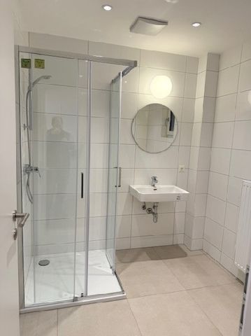 ERSTBEZUG - KOMPLETT RENOVIERTE MIETWOHNUNG MIT PARKPLATZ UND GEMEINSCHAFTSGARTEN IN GFÖHL - Foto 5