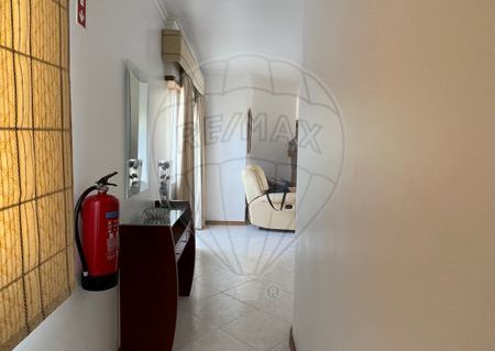 Apartamento T2 em Faro