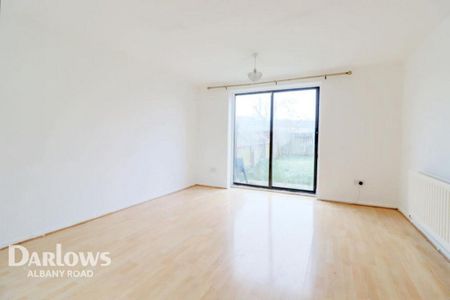 3 bedroom terraced house to rent - Photo 2