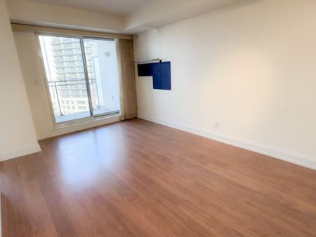 For Lease - 1070 Sheppard Avenue Unit# 801, Toronto, Ontario - Photo 3