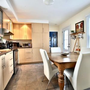 Beau grand 4 1/2 Vieux Longueuil - Photo 2