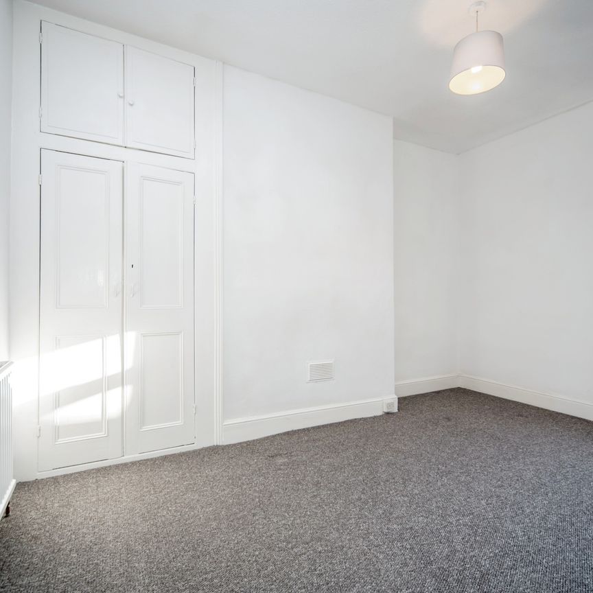 2 bedroom apartment to rent Waterloo Road, Bedford, MK40 - Photo 1