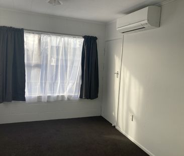 This unit has undergone renovations recently, including a new kitch... - Photo 5