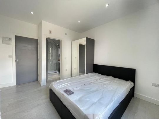 1 bedroom house of multiple occupation to rent - Photo 1