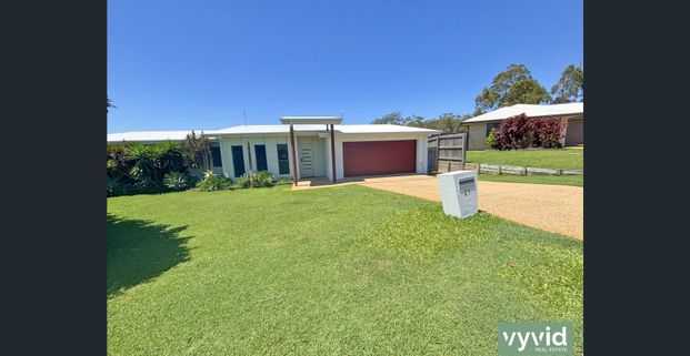 Beautiful Executive home at Vantage Estate - Photo 1