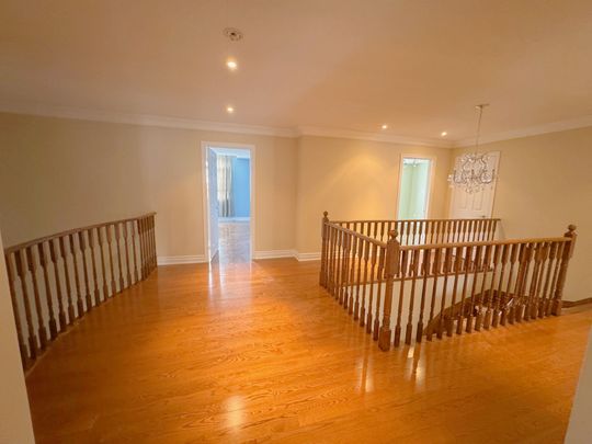 For Lease - 101 Glengordon Crescent, Markham, Ontario - Photo 1