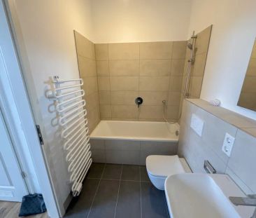 Erstbezug-Hochwertige drei Zimmerwohnung mit Dachterrasse im histor... - Photo 6