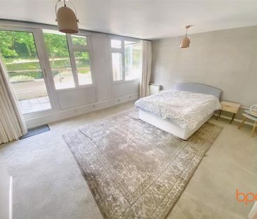 3 bedroom flat to rent - Photo 6