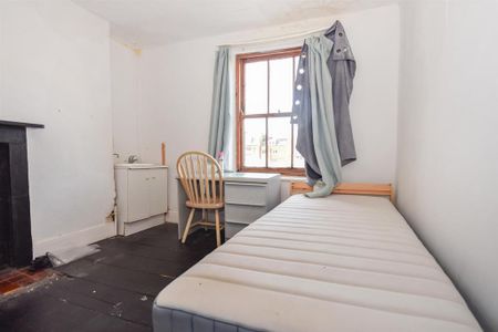 4 bedroom house to rent - Photo 4