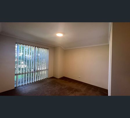 6 Grand Paradiso Parade, Merriwa, WA 6030 - Photo 1