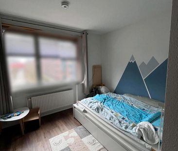 Kurzfristig ab Januar: Helles 15qm Zimmer in Hammerbrook (4er-WG) - Foto 1