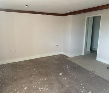 2 bedroom detached house to rent - Photo 3