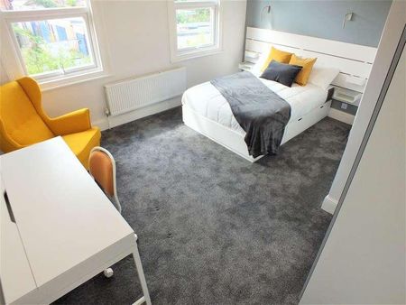 Lorne Street, Reading, Berkshire, RG1 - Photo 2