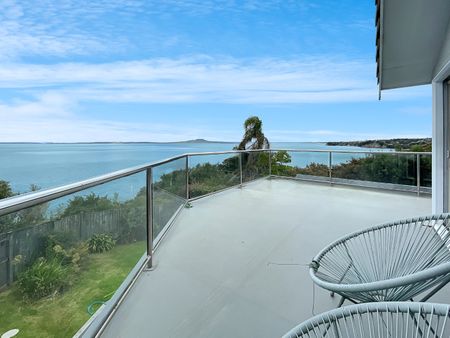 4 Portal Place, Murrays Bay, Auckland - Photo 2