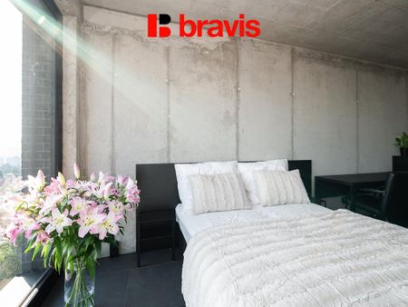 Pronájem bytu 1+kk 38 m2 - Fotografie 3