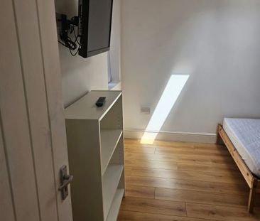 Stanton Road, Mossley Hill, Liverpool - Photo 6