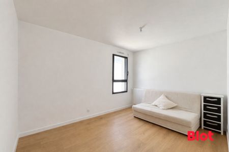 Location Maison 5 pièces 110m² BEDEE 35137 - Photo 2