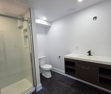 For Lease - 180 CHENOA Way Unit# B, Barrhaven, Ontario - Photo 3