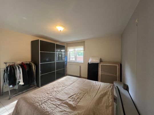 Gelijkvloerse woning met 3 slaapkamers te Lommel - Photo 1