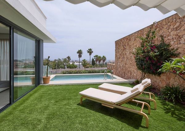 Luxury Detached House for rent in Santa Eulària des Riu, Spain