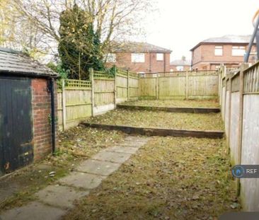 2 bedroom semi-detached house to rent - Photo 5