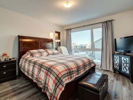 241 Rue du Pirée, #1 - Photo 5