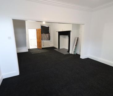 2 bedroom end of terrace house to rent - Photo 6
