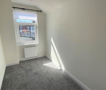4 bedroom terraced house to rent - Photo 4