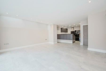 2 Bedroom Apartment To Let - Photo 4