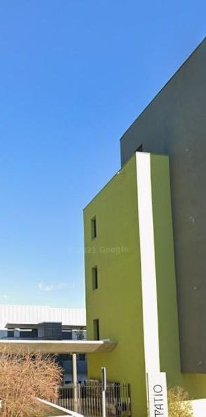 Location Appartement 2 pièces 42m² ST JEAN DE VEDAS 34430 - Photo 1