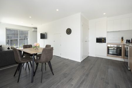 4D/34 Index Place, Manurewa — - Photo 2