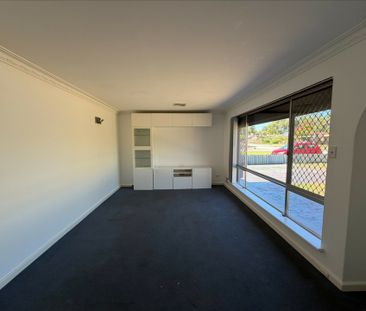 Central Family Living - Photo 2