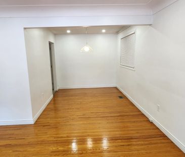 For Lease - 131 VICTOR Boulevard, Hamilton, Ontario - Photo 4