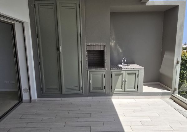 Apartamento T1 para arrendamento, com vista mar em Albufeira, Algarve