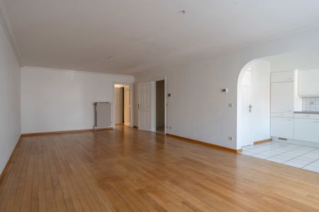 Gunstig gelegen 2 slpk appartement met garage te Turnhout - Photo 2