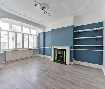 3 bedroom terraced house to rent - Photo 3