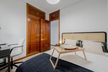 Calle del Doctor Esquerdo, Madrid, Community of Madrid 28007 - Photo 5