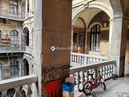 Kiadó jó állapotú lakás - Budapest VI. kerület - Photo 2