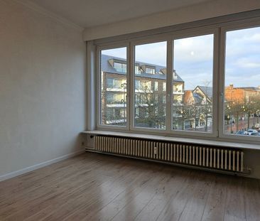 Lichtrijk appartement met 2 slaapkamers in het centrum van Mol! – V... - Foto 2