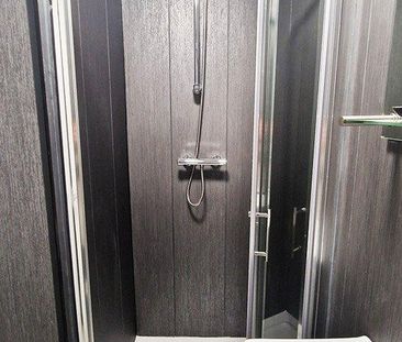 6 bedroom terraced house to rent - Photo 5