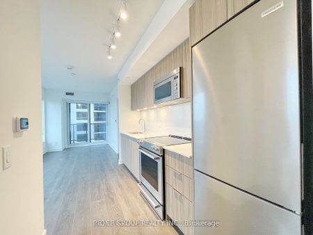 For Lease - 30 Samuel Wood Way Unit# 1504, Toronto, Ontario - Photo 5