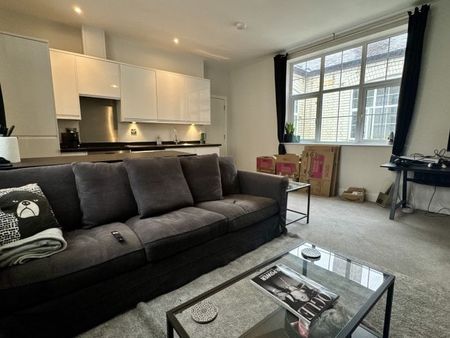 De Montfort Chambers, Leicester, LE1 - Photo 3