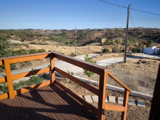 MORADIA - CASA DE MADEIRA T1 - COM PISCINA - ARRENDAMENTO DE SETEMBRO A JUNHO - ALCARIAS GRANDES - CASTRO MARIM - ALGARVE - Photo 1