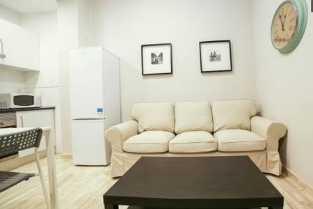 Carrer Comte dAltea, Valencia, Valencian Community 46005 - Photo 3