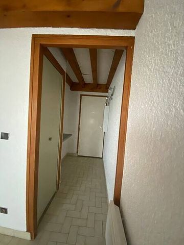 Location appartement duplex 1 pièce à Romans-sur-Isère (26100) - Photo 2