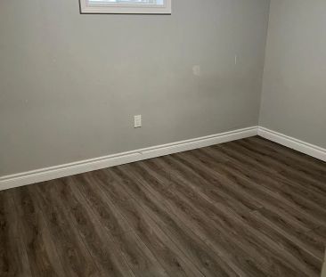 27 Tansley Avenue #Bsmt - Photo 2